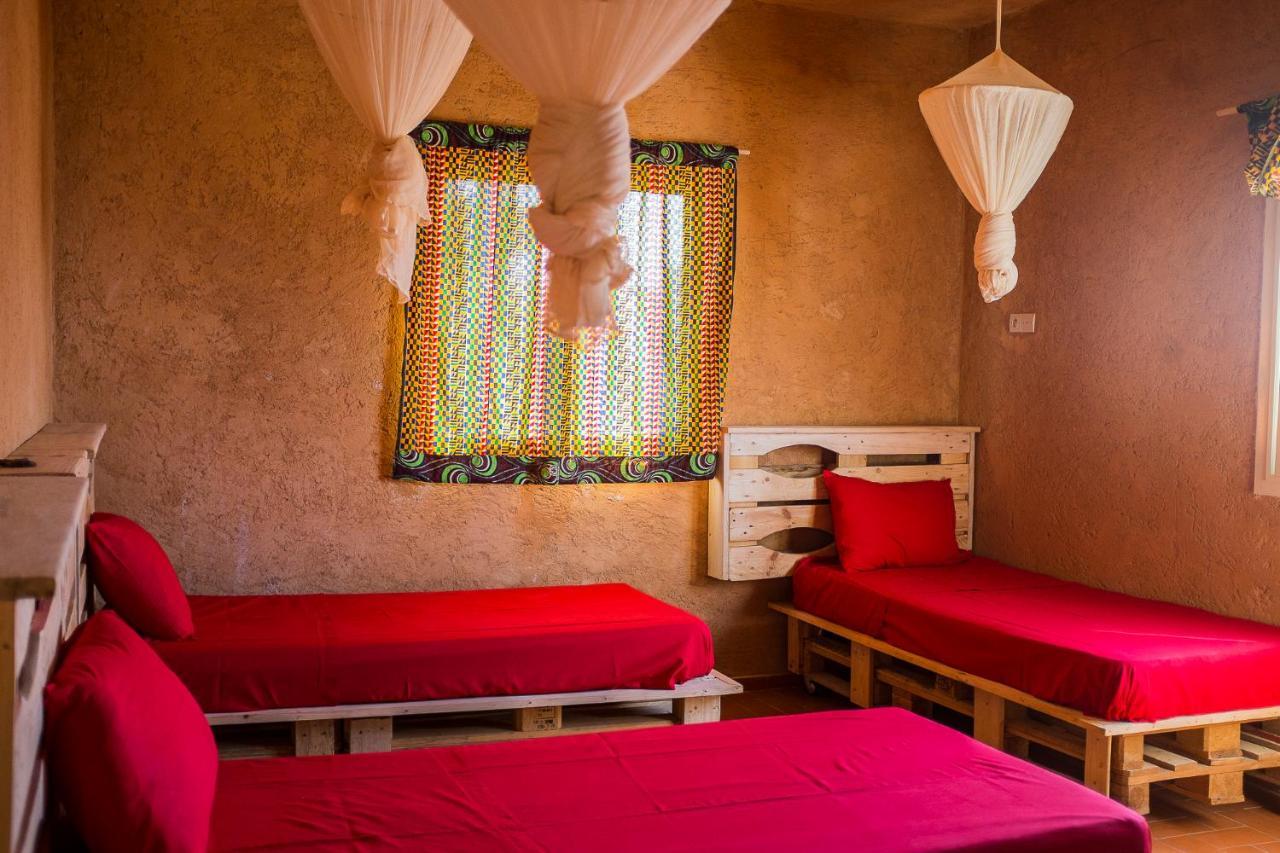 Bed and Breakfast Ker Lep Jamm - Chez Moussa Et Cinzia Toubab Dialaw Exterior foto
