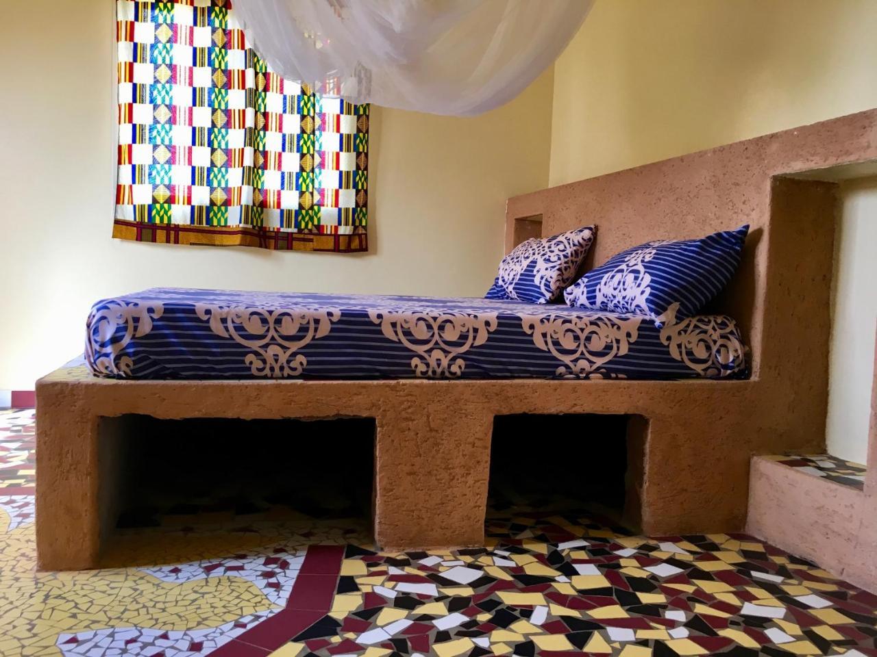 Bed and Breakfast Ker Lep Jamm - Chez Moussa Et Cinzia Toubab Dialaw Exterior foto